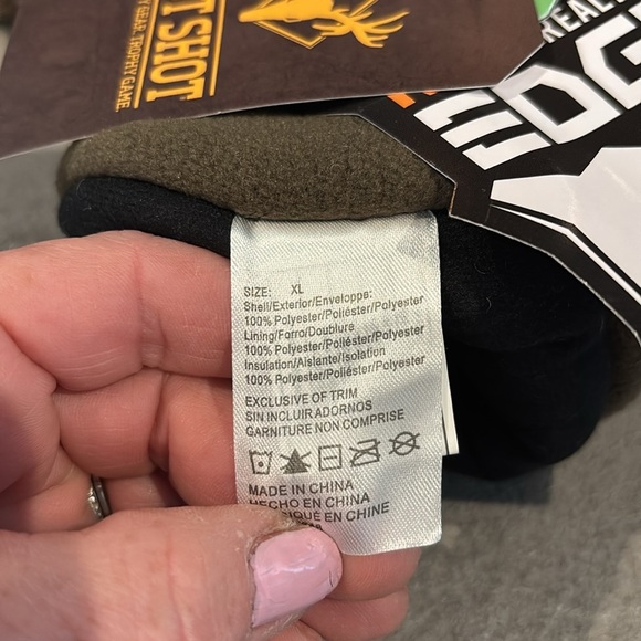 Realtree New Edge Hot Shot, pro-text, waterproof,breathable,fleece lined gloves - Picture 9 of 10